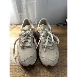 New Balance 237 Sneakers White/Gray and Pink Low-Top